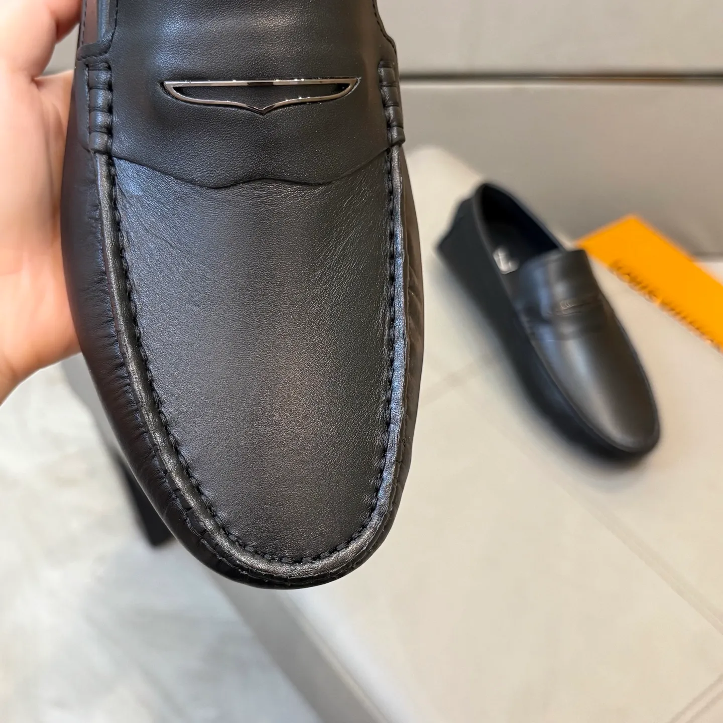 Factory price: 460💰LV men's beanie shoes 2025 official website synchronized <market top version> imported first-layer cowhide ➕ black cowhide original packaging. Size 38-45